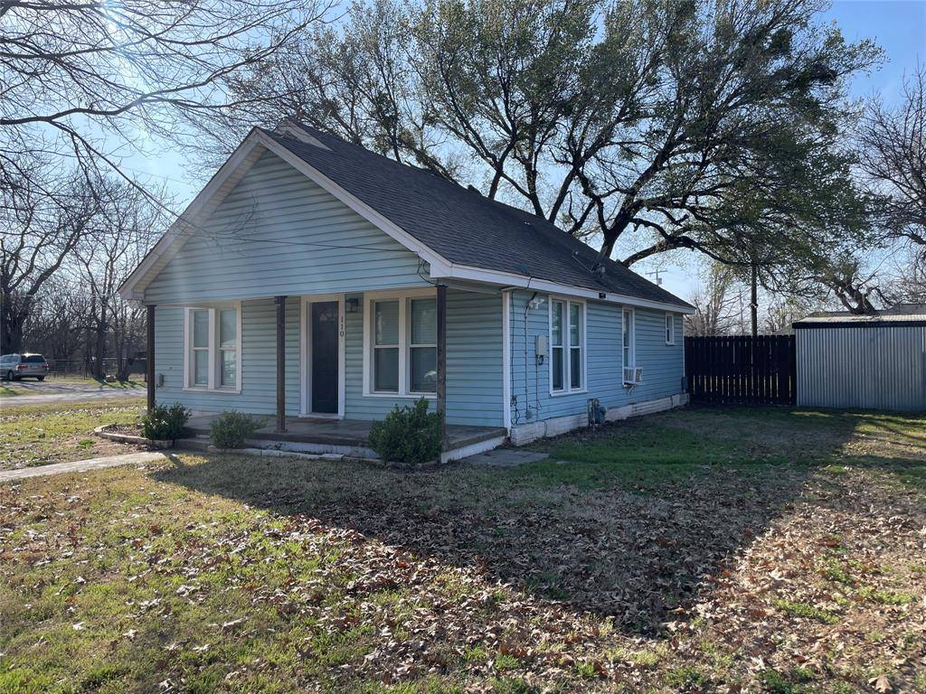 110 S Hubbard Street, Alvord, TX 76225