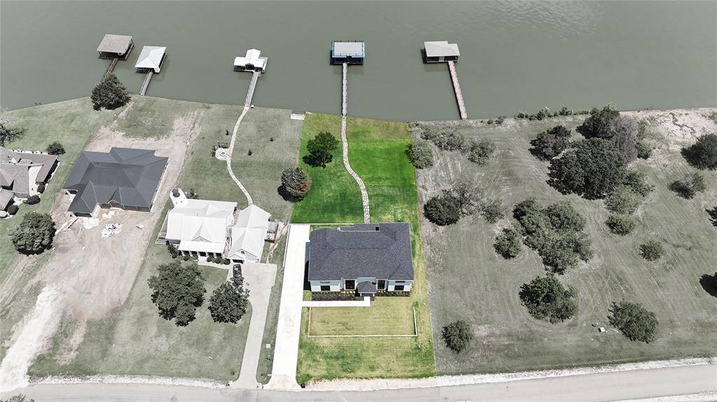 733 El Barco, Corsicana, TX 75109