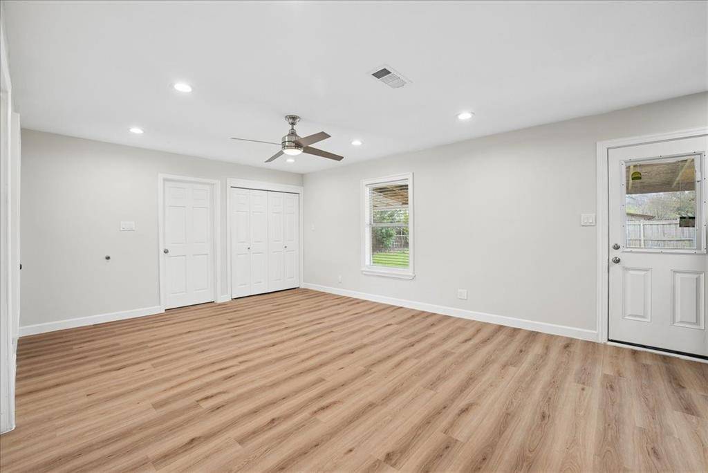 2509 Avenel Drive, Farmers Branch, TX 75234