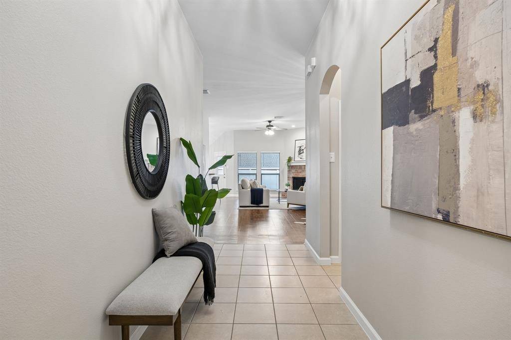 3342 Shining Light Drive, Dallas, TX 75228