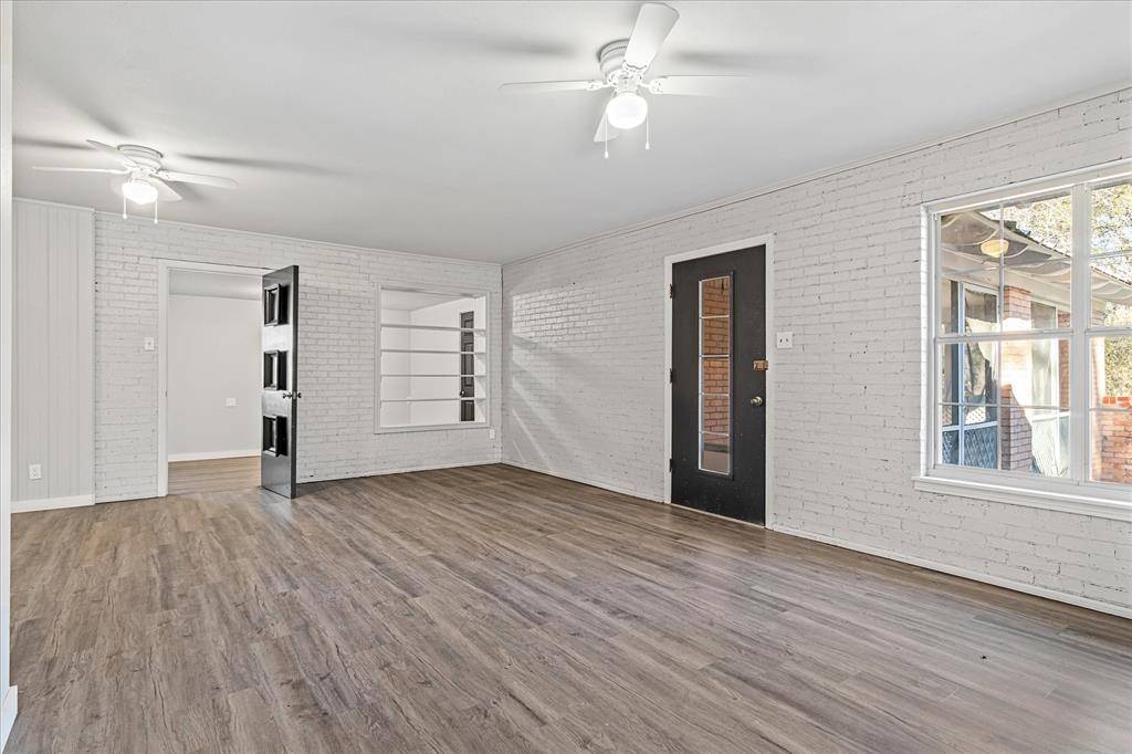 175 E Elm Street, Canton, TX 75103