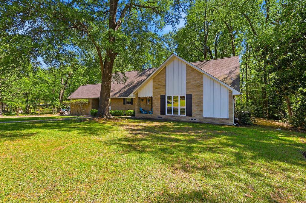 1201 Garden Avenue, Mount Pleasant, TX 75455