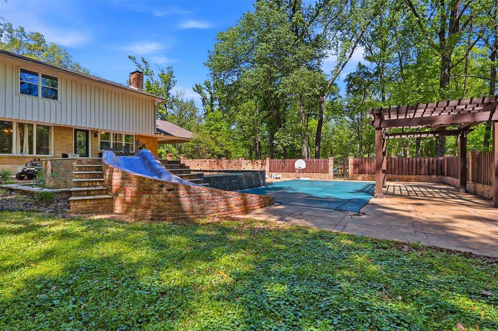 1201 Garden Avenue, Mount Pleasant, TX 75455