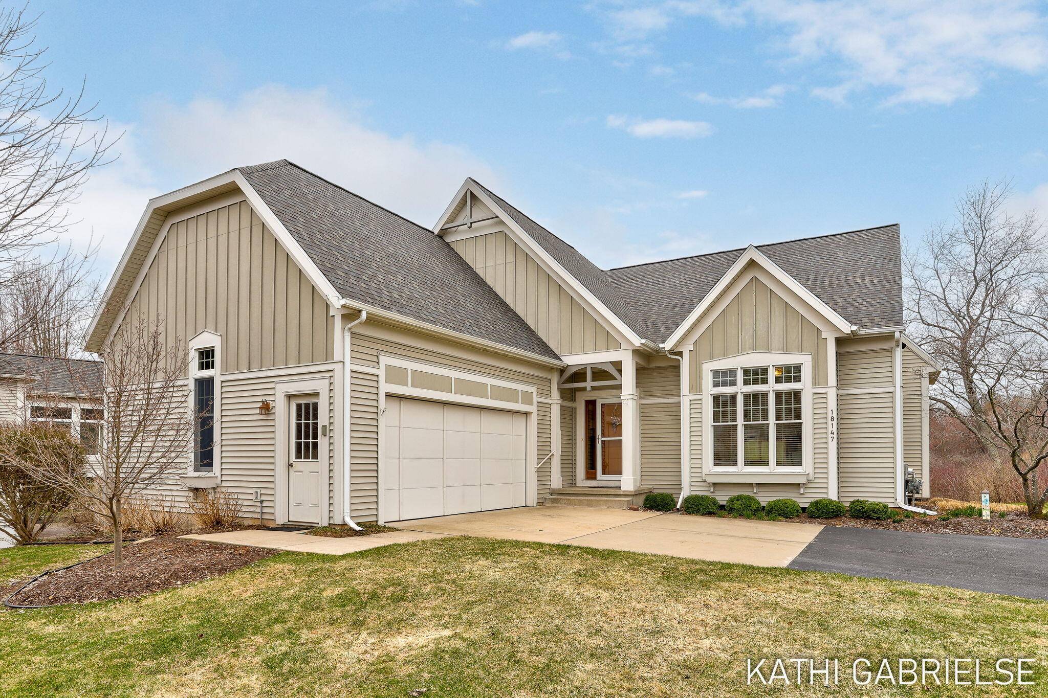 18147 Lost Creek LN, Spring Lake Twp, MI 49456
