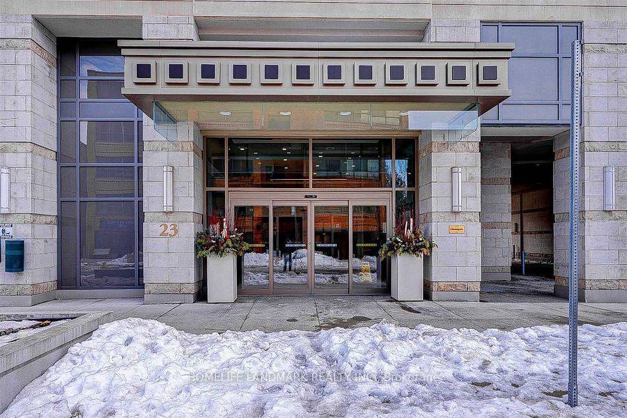 23 Glebe RD W #304, Toronto C03, ON M5P 0A1