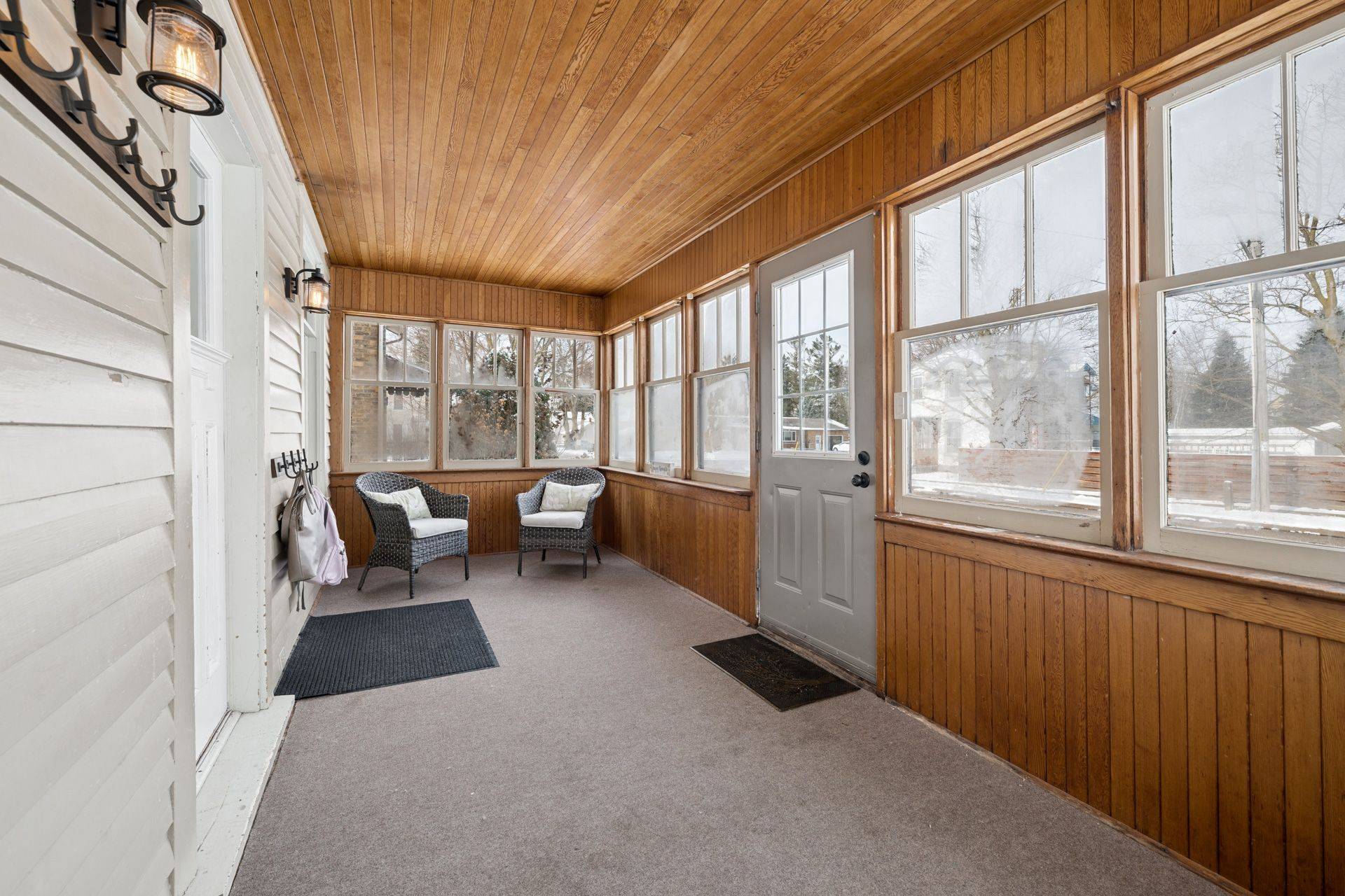 360 Queen ST S, Minto, ON N0G 2P0