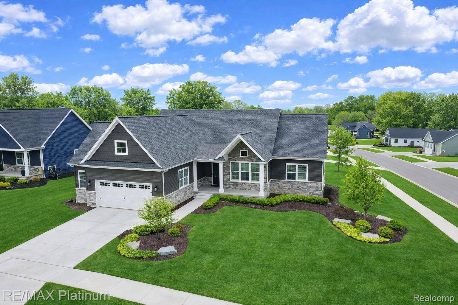 9860 Havendale DR, Brightoncity_livingston, MI 48114