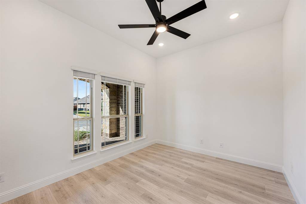 804 Firewood Way, Anna, TX 75409