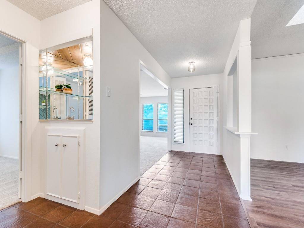 2717 Still Meadow Road, Irving, TX 75060