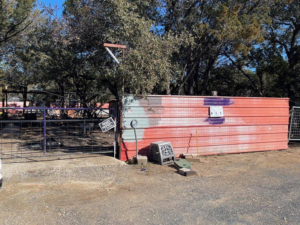 415 Canyon Lake Drive, Bandera, TX 78003