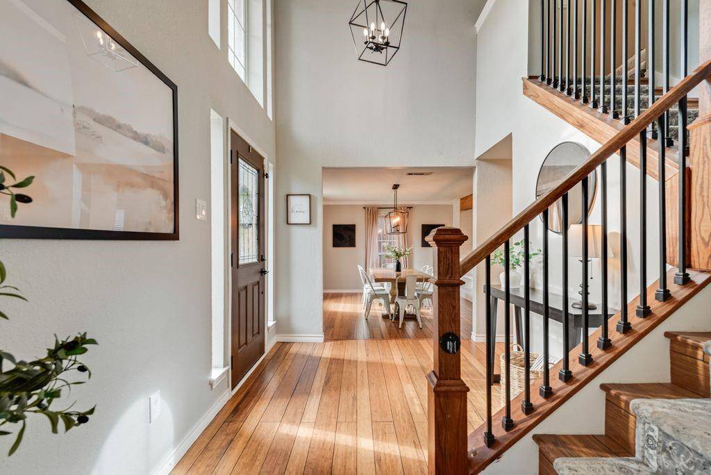 1908 Campfire Court, Lewisville, TX 75067