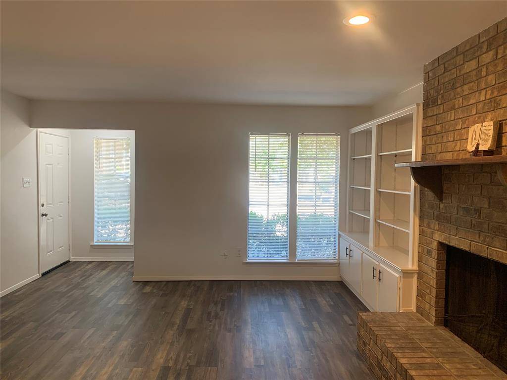 2205 Landmark Court, Arlington, TX 76013