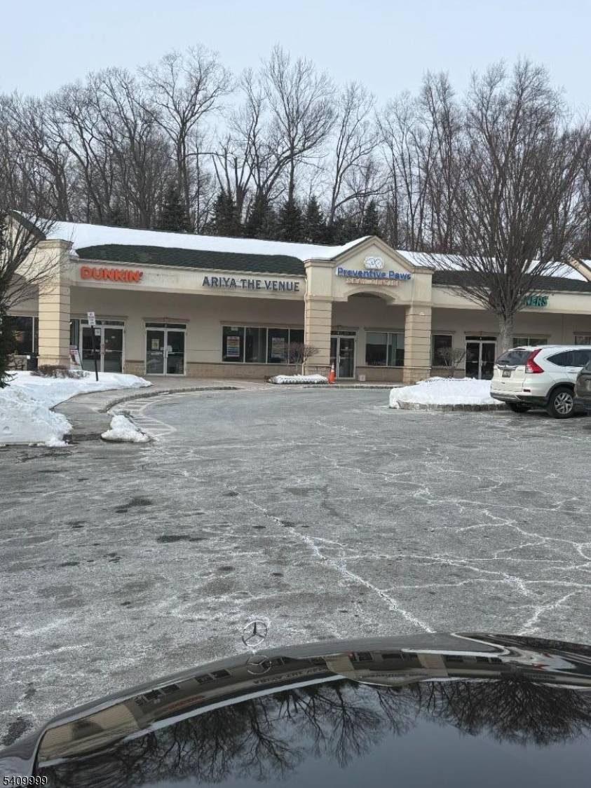 180 Howard Blvd, Roxbury Twp., NJ 07856