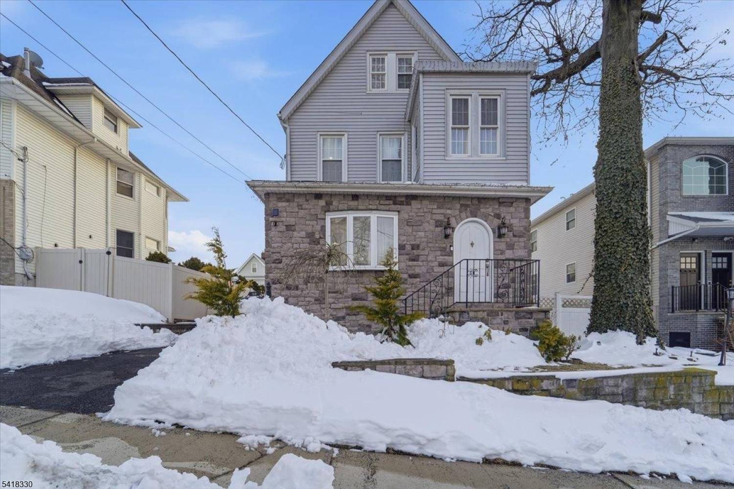 60 Stewart Ave, Kearny Town, NJ 07032