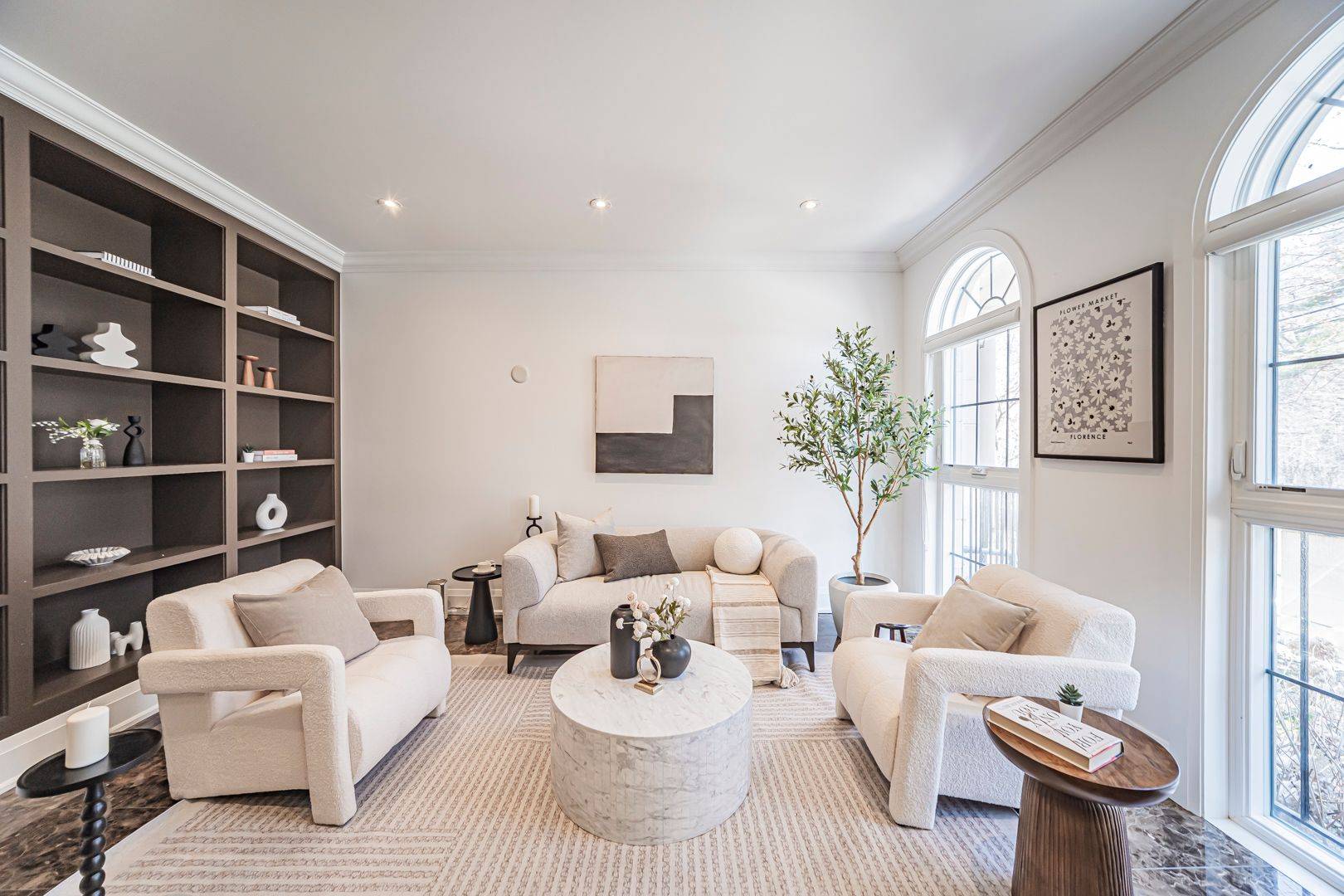 2462 Bayview AVE, Toronto C12, ON M2L 0A4