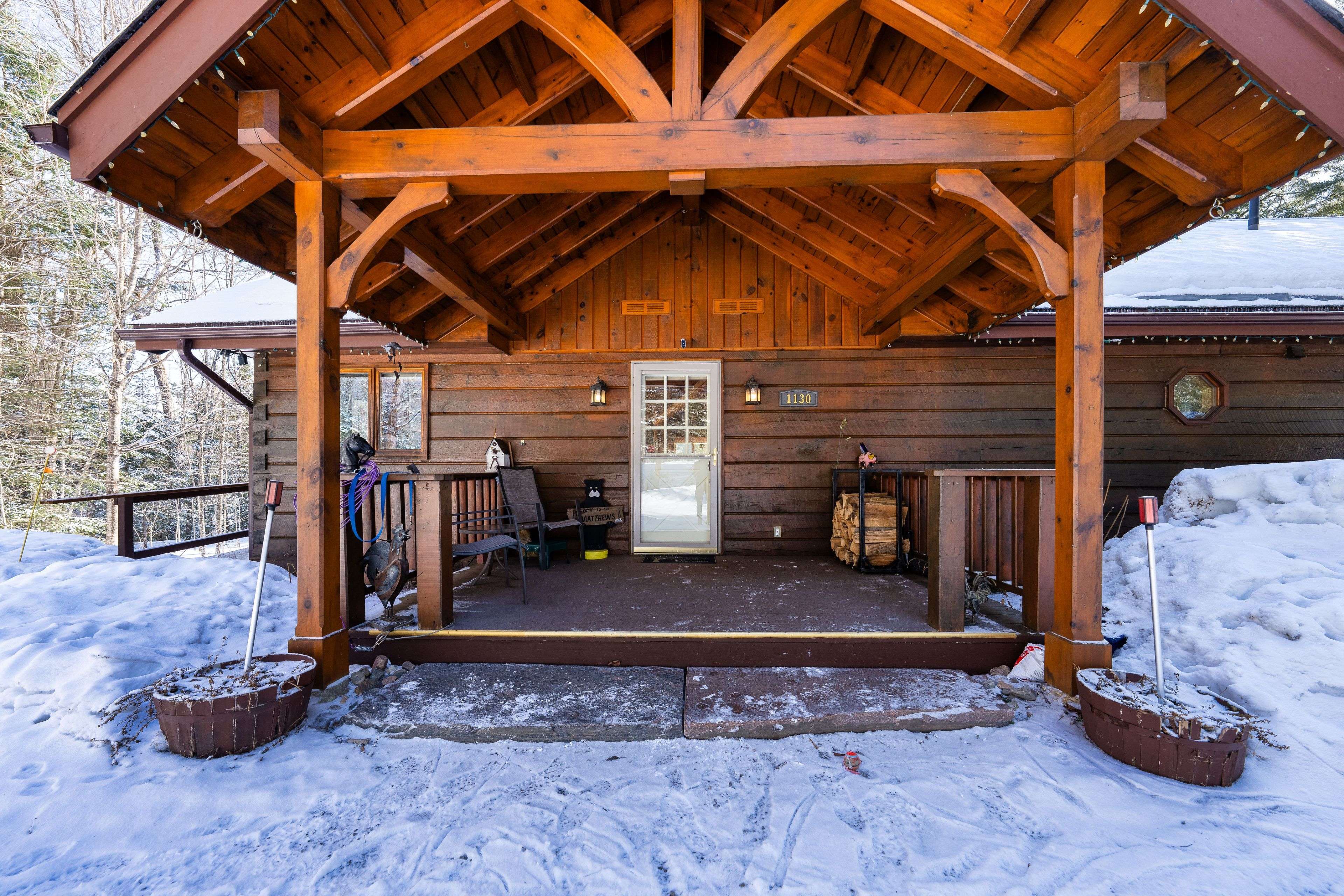 1130 Algonquin Outfitters RD, Algonquin Highlands, ON P0A 1H0