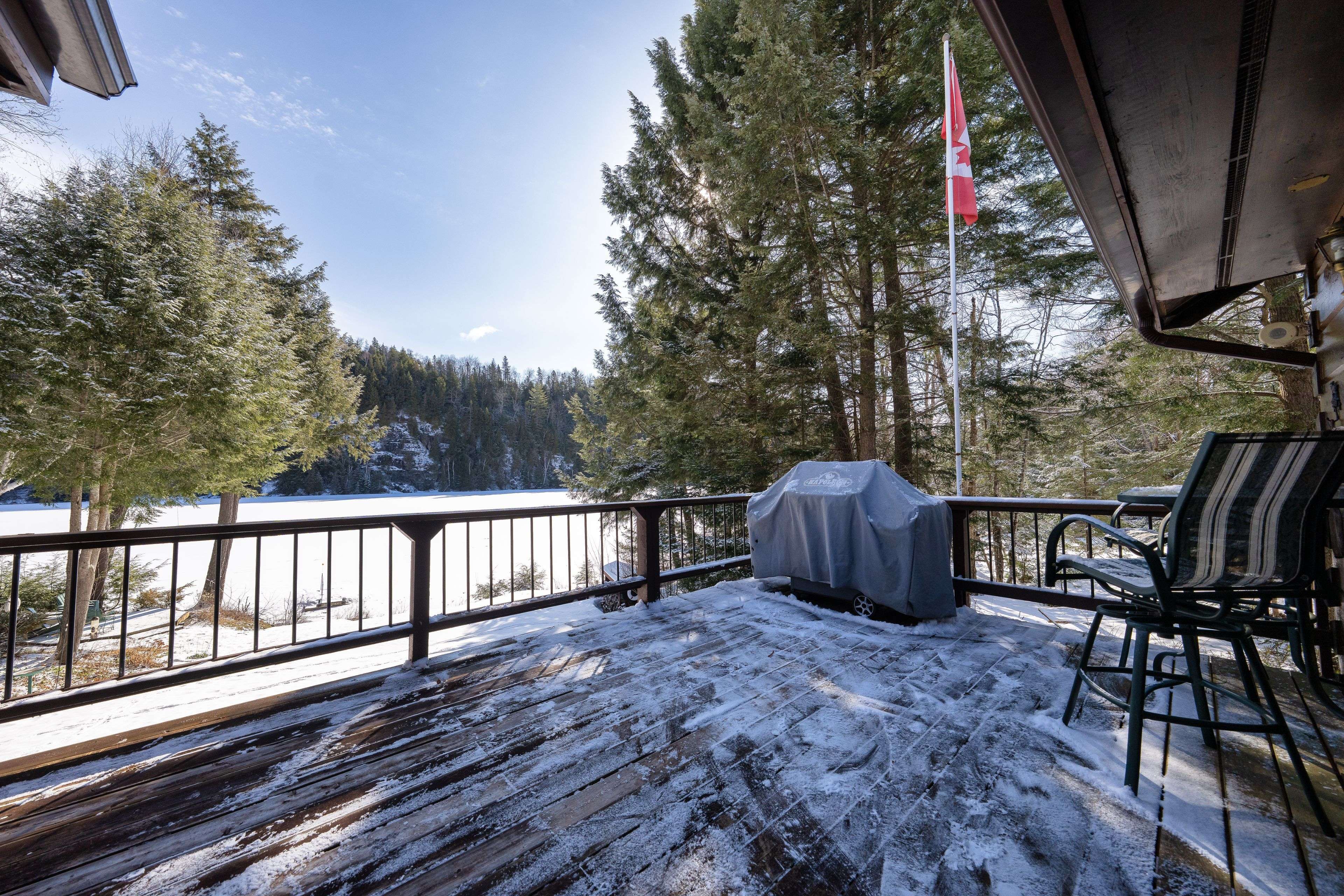 1130 Algonquin Outfitters RD, Algonquin Highlands, ON P0A 1H0