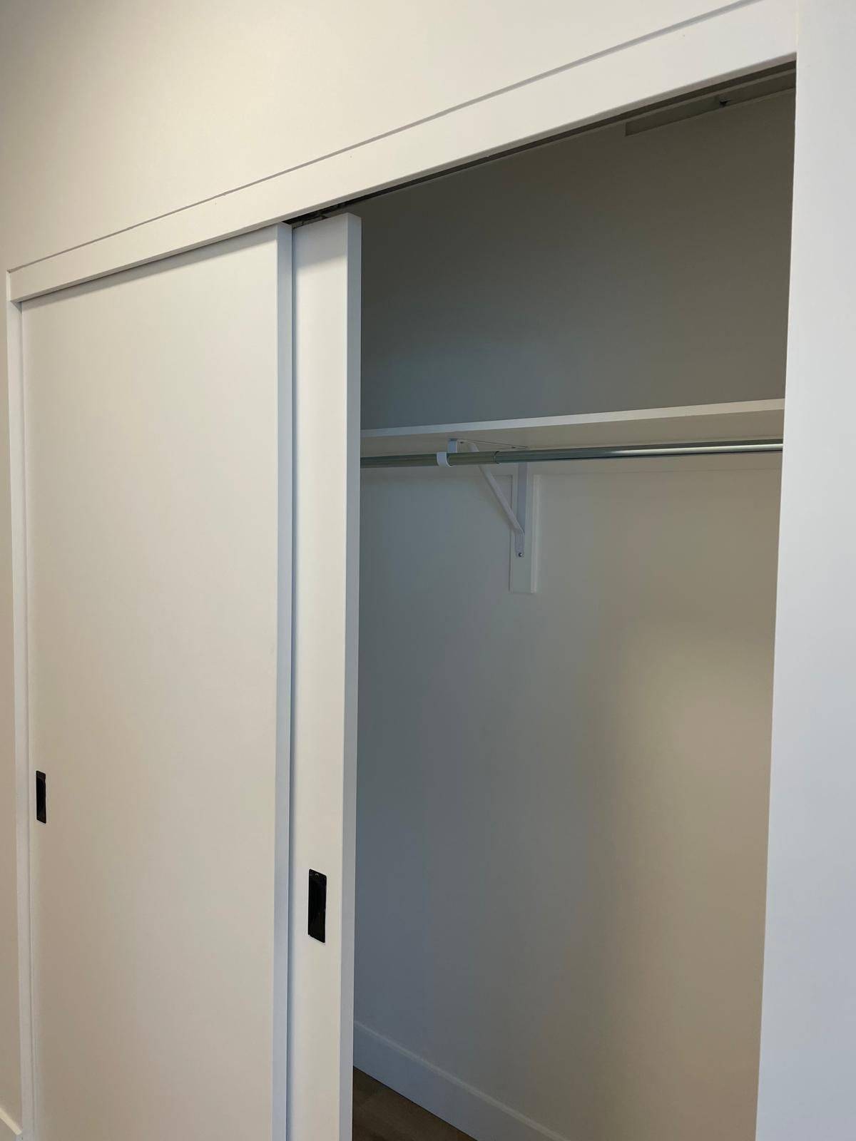 1600 James Naismith DR #212, Cyrville - Carson Grove - Pineview, ON K1B 5N8