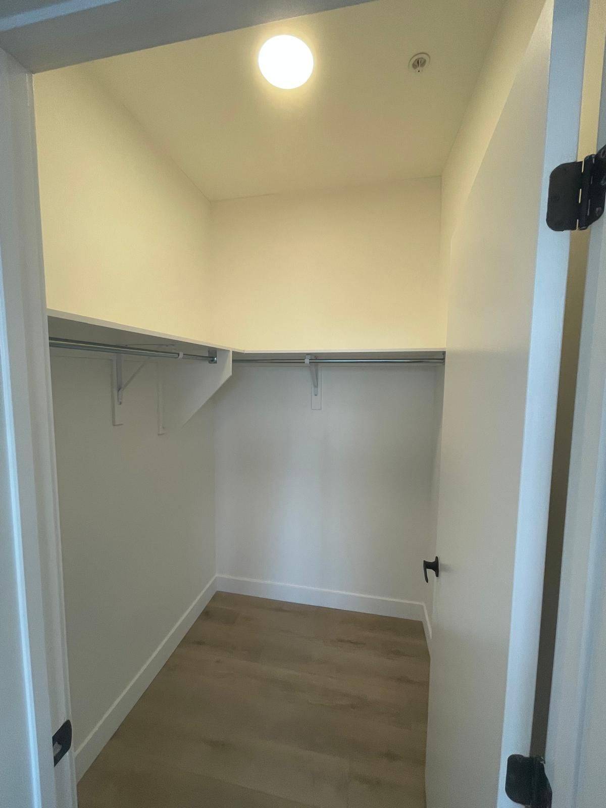 1600 James Naismith DR #202, Cyrville - Carson Grove - Pineview, ON K1B 5N8