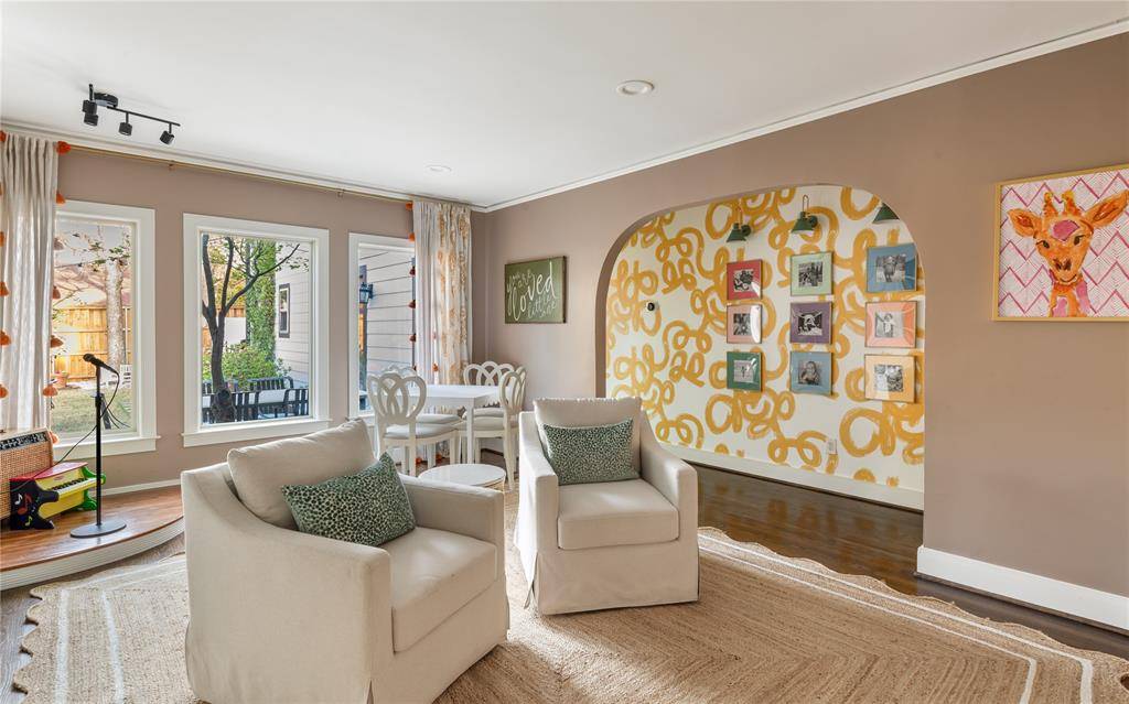 722 Tenna Loma Court, Dallas, TX 75208