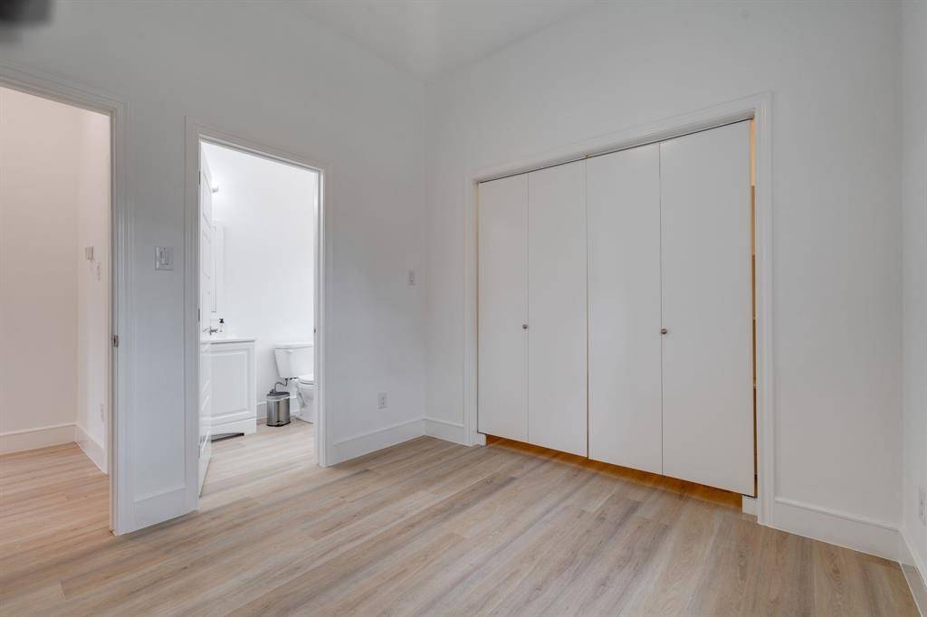 2323 Douglas Avenue, Dallas, TX 75219