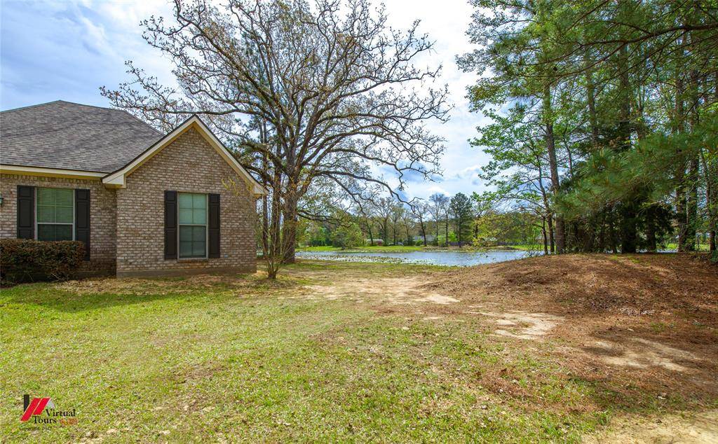 7784 N Lakeshore Drive, Shreveport, LA 71107