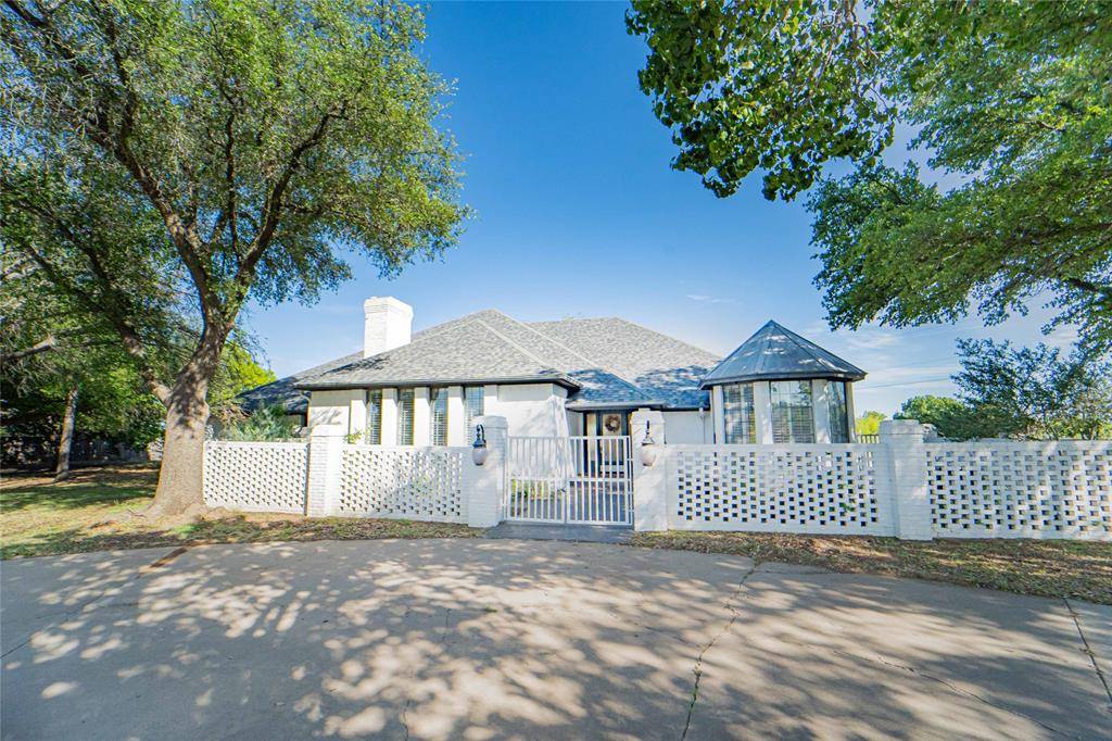 8 Chaparral Lane, Breckenridge, TX 76424