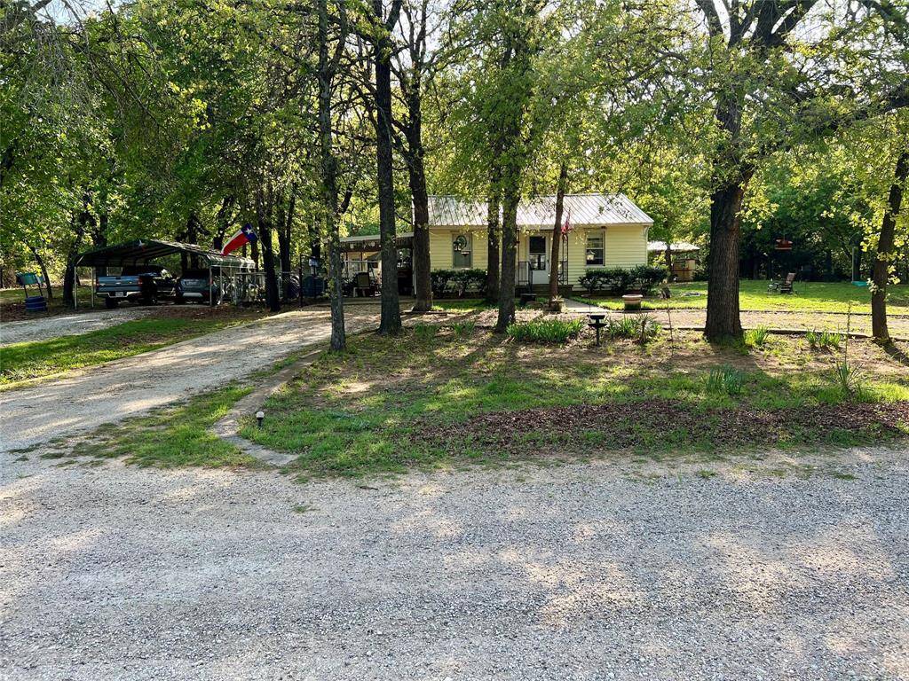 107 Chisholm Drive, Nocona, TX 76255
