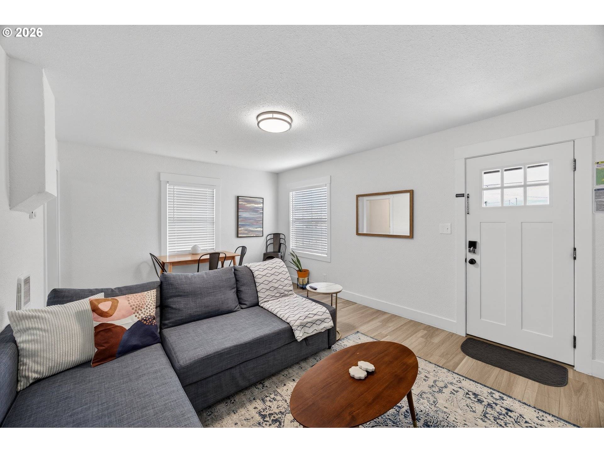 857 S 2ND ST, Coos Bay, OR 97420