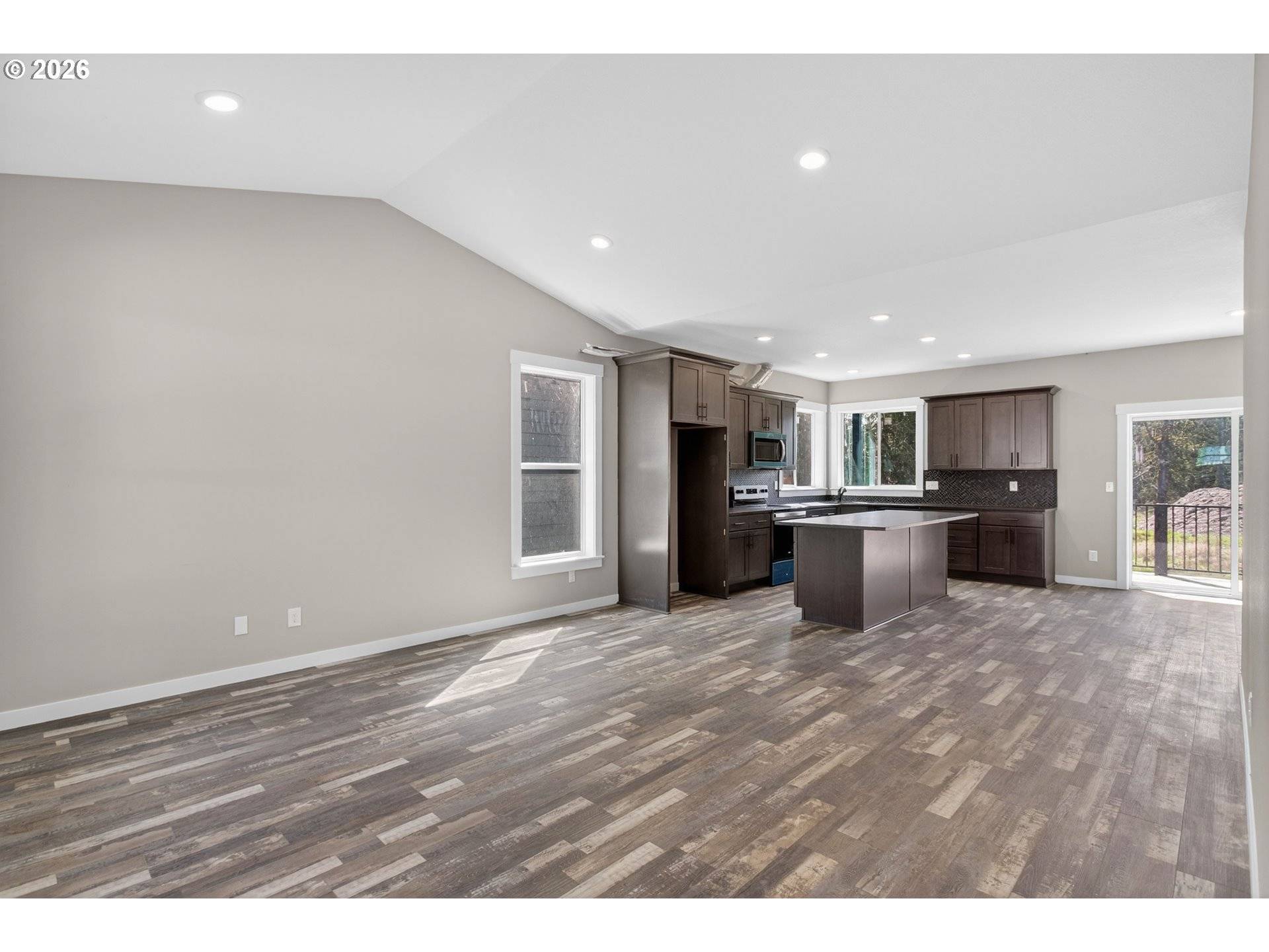 233 E ST, Vernonia, OR 97064