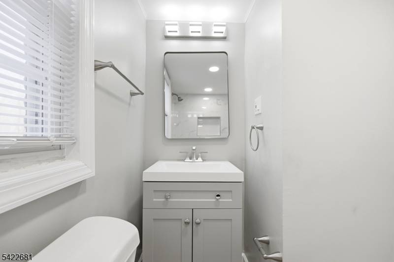 11 Morgan Lane, Unit 2A #2A, Bridgewater Twp., NJ 08807