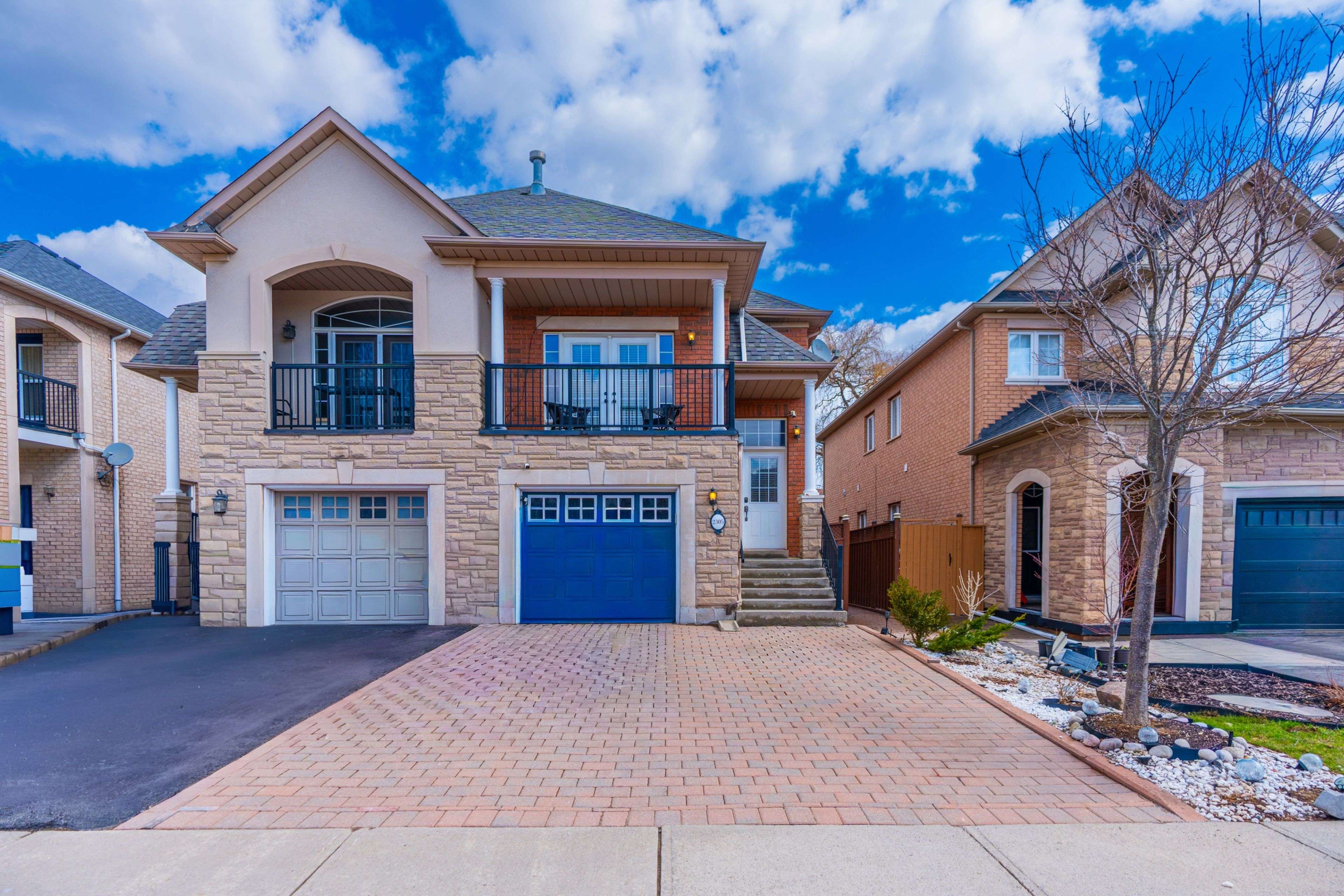 2305 Newcastle CRES, Oakville, ON L6M 4P5