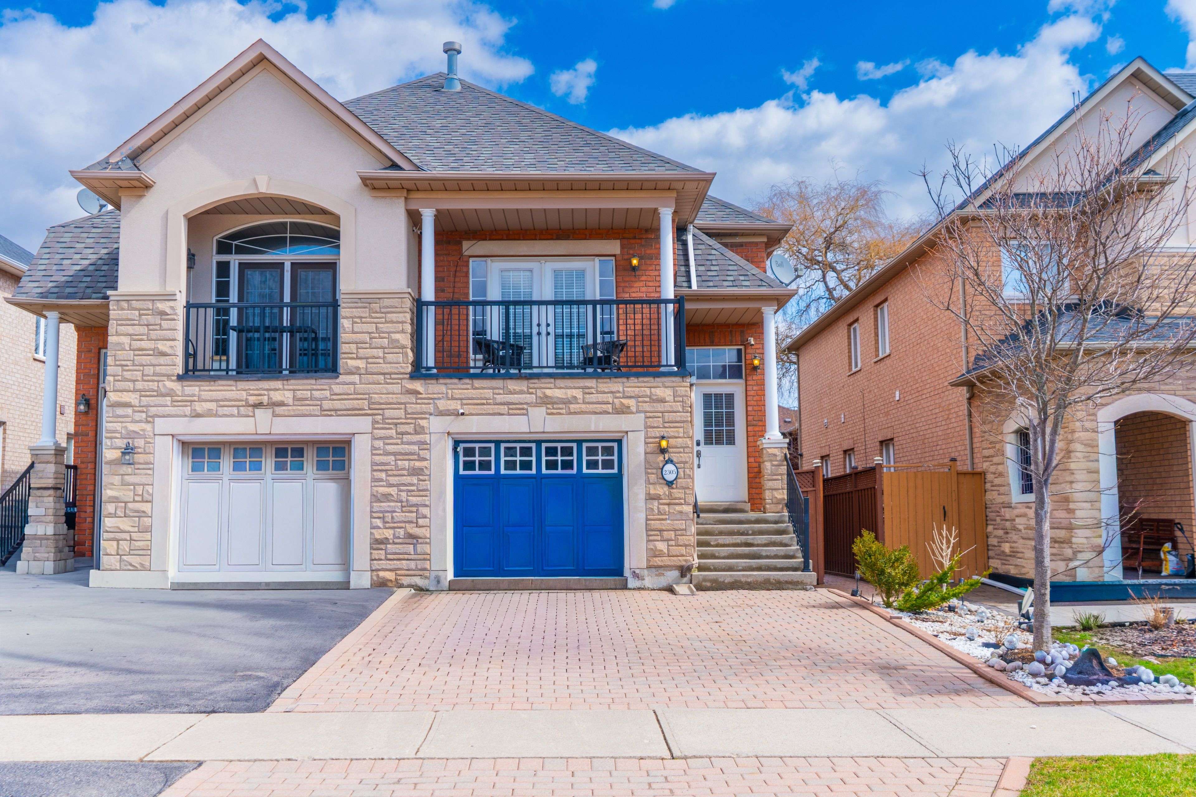 2305 Newcastle CRES, Oakville, ON L6M 4P5