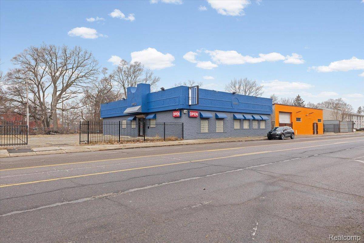 19953 Conant ST, Detroit, MI 48234