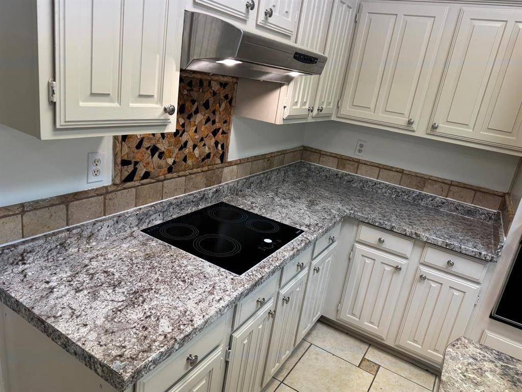 526 Greenwich Lane, Coppell, TX 75019