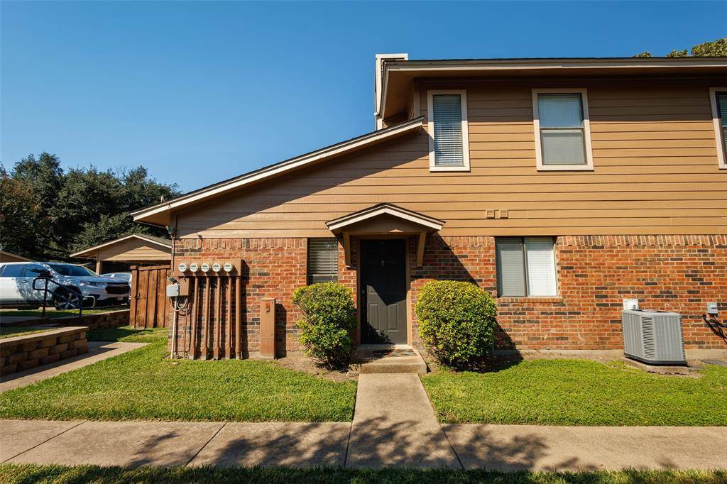5640 Cedar Creek Drive, Benbrook, TX 76109