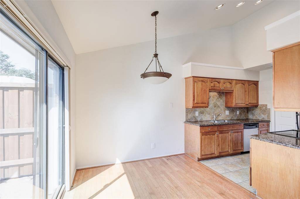 5640 Cedar Creek Drive, Benbrook, TX 76109