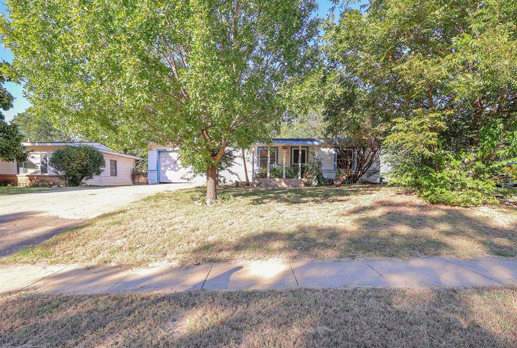 605 Biggs Terrace, Arlington, TX 76010