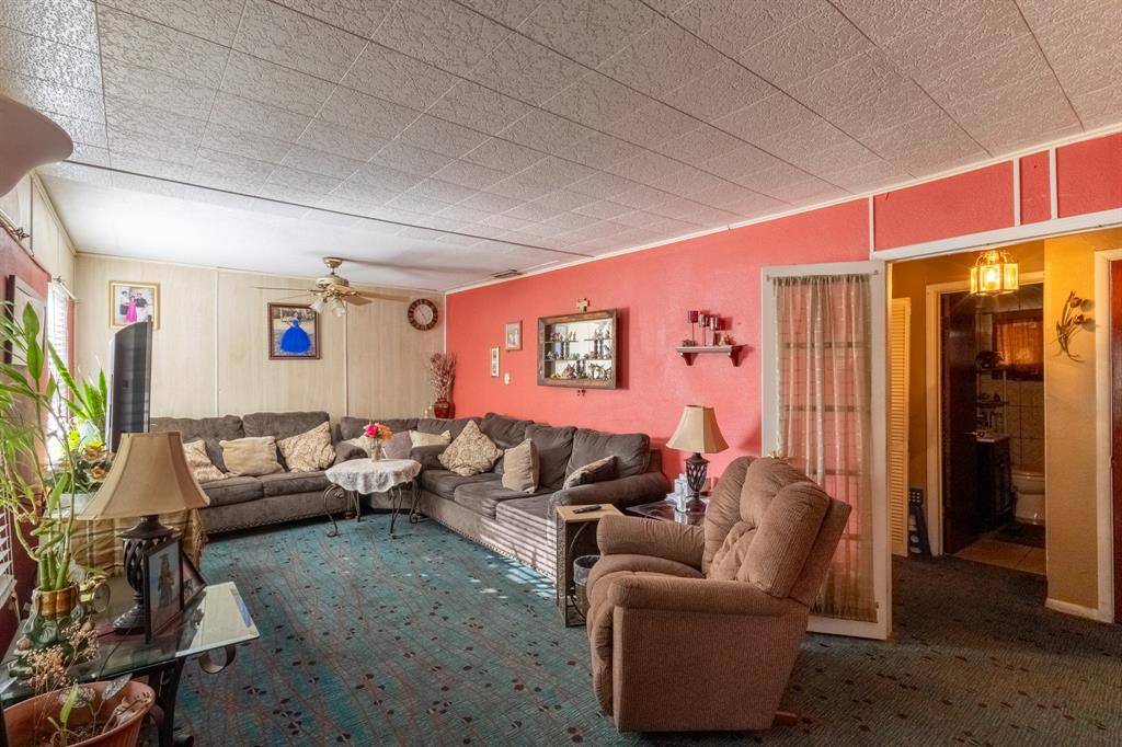 605 Biggs Terrace, Arlington, TX 76010