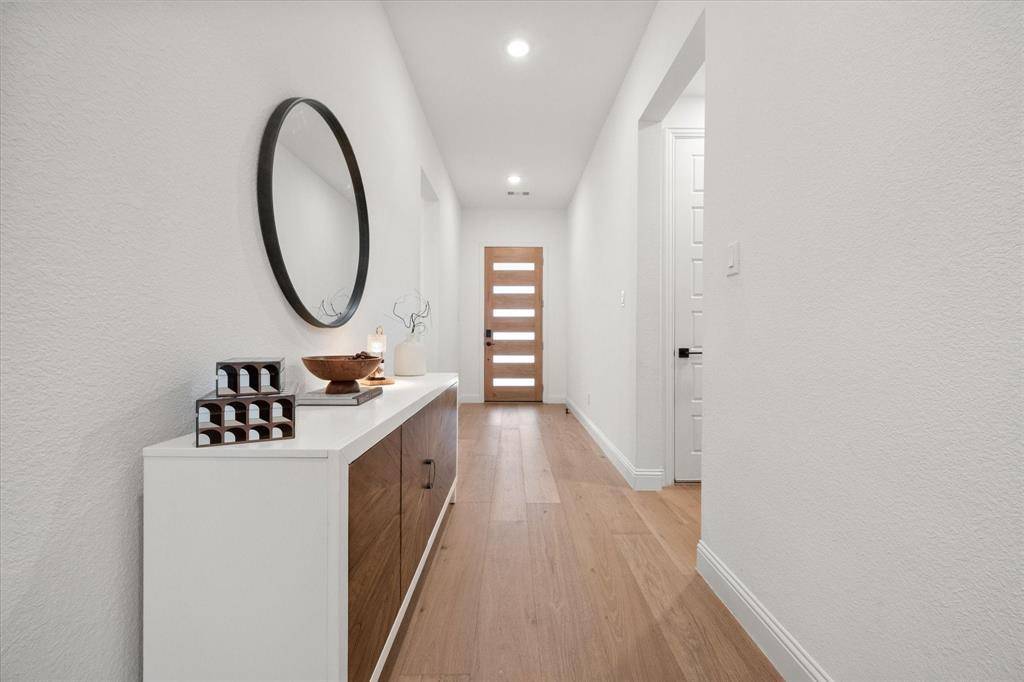 1527 Wild Indigo Drive, Mansfield, TX 76063