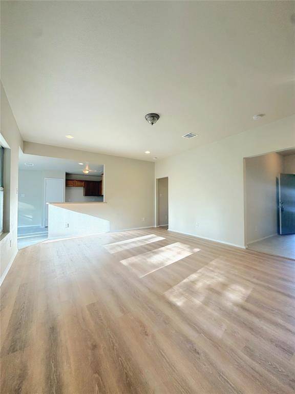 715 Hallvale Drive, White Settlement, TX 76108