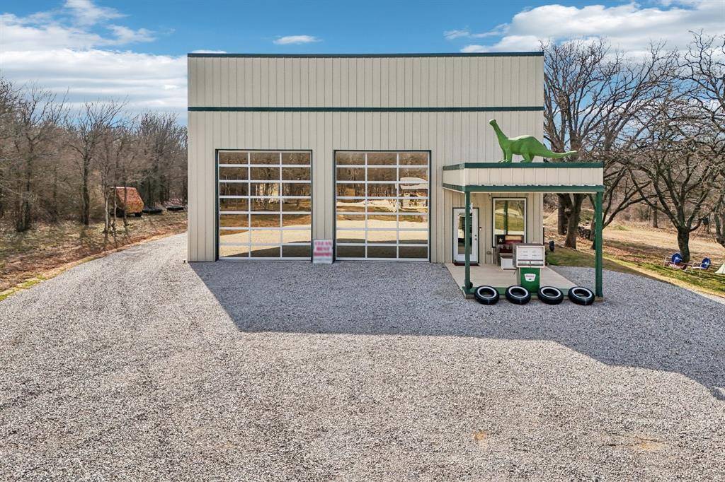 189 County Road 4767, Boyd, TX 76023