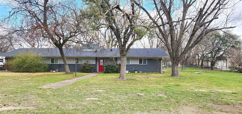 204 Ranch House Road, Willow Park, TX 76087