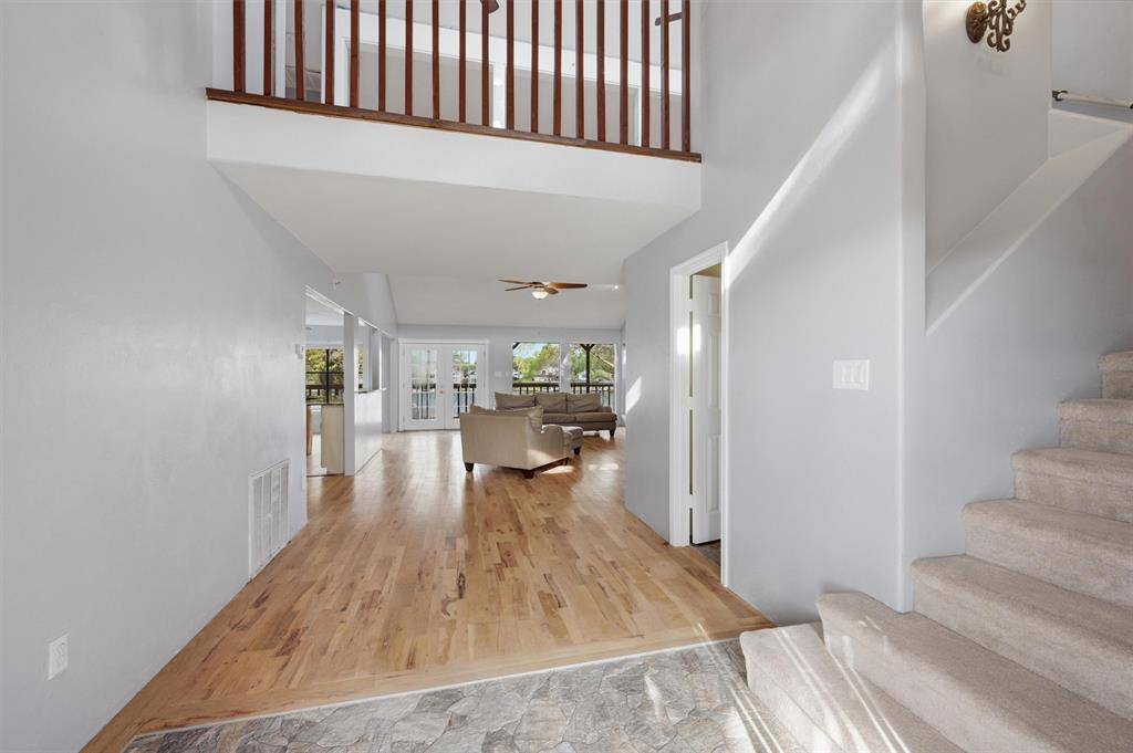 1334 Kiowa Drive E, Gainesville, TX 76240