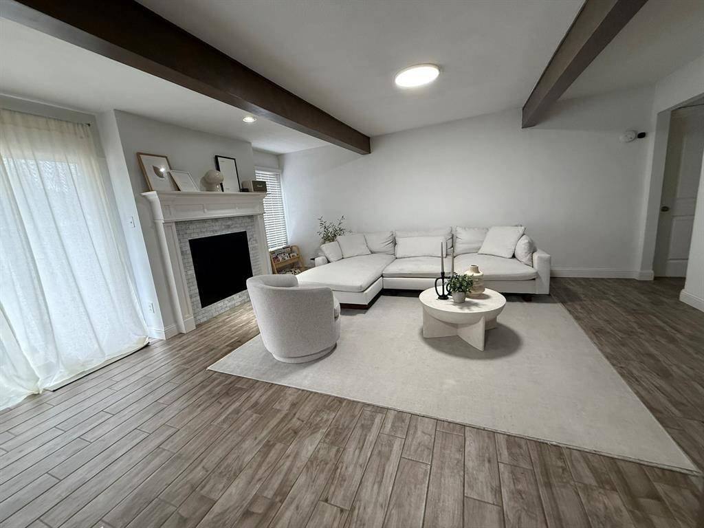 6005 Danbury Lane #102, Dallas, TX 75206