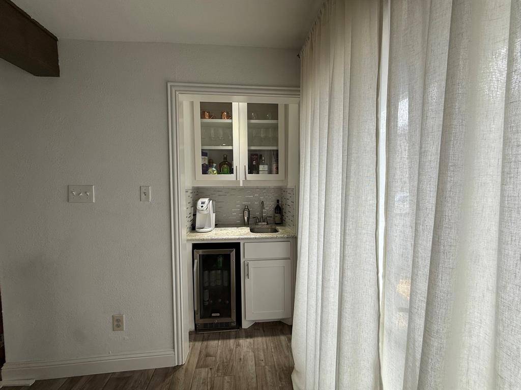 6005 Danbury Lane #102, Dallas, TX 75206