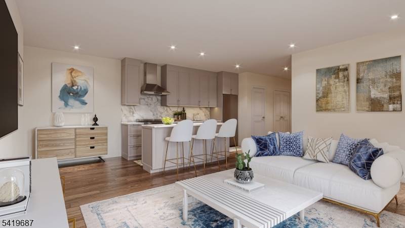 21 Lincoln Park #LL2, Newark City, NJ 07102