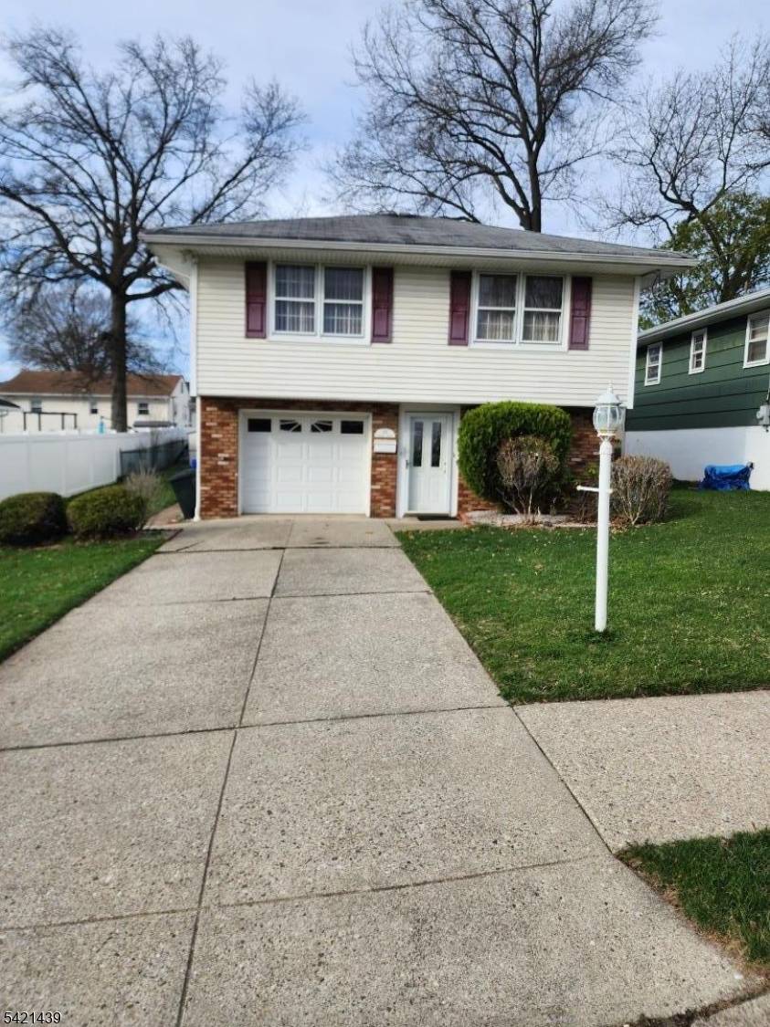 259-261 Elberon Ave, Paterson City, NJ 07502
