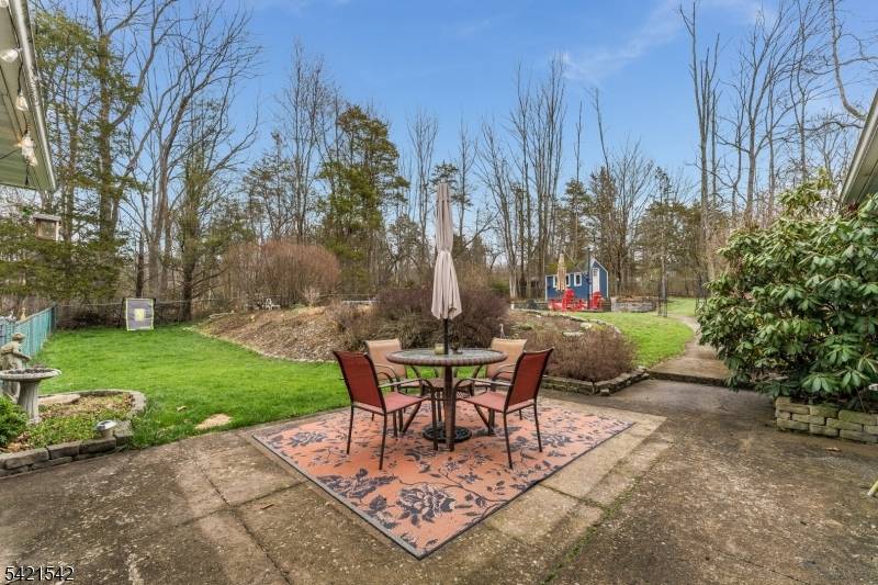 39 Edge Hill Rd, Blairstown Twp., NJ 07825