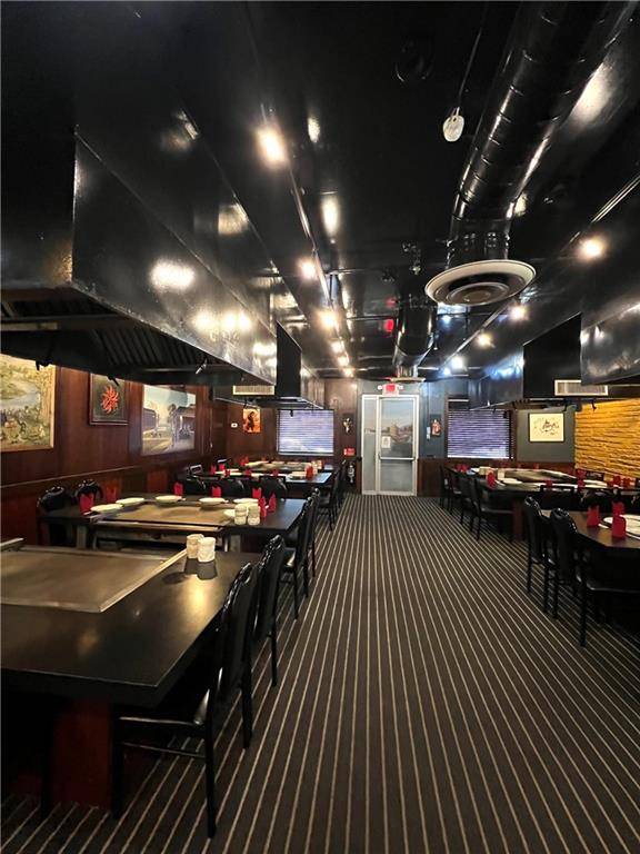 111-16 Queens BLVD, Forest Hills, NY 11375